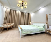 Cực hiếm  bán nhà lò đúc dưới 10 tỉ mà ô tô vào nhà, 30m2, 4 tầng, mặt tiền rộng 5.7m