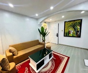 Bán nhà tập thể nghĩa tân 60m 2 ngủ giá 4,55 tỷ ô tô đỗ cửa