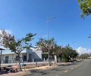 Bán 5.1 sào đất odt mặt tiền nguyễn du - lagi gần biển cam bình 3.3tr/m2