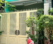 Nhà 2 lầu/st cạnh mt phạm hùng p5q8, giá : 8.9 tỷ  thương lượng