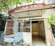 Nhà 2 tầng nở hậu hẻm 4m âu dương lân p. chánh hưng  p3q8 cũ . giá 6,6 tỷ tl  nhà 2 tầng nở hậu