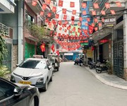 Bán nhà phố giảng võ, đống đa, ô tô đỗ cửa, kinh doanh, 5 tầng thang máy, 45m, 13.5 tỷ