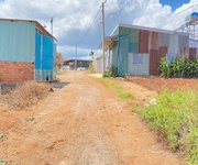 Đất hẻm gần cafe ngọc ngân bên sông, trung tâm đức trọng, lâm đồng