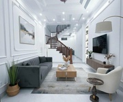 Bán nhà đê la thành 36m2. 5 tầng. mặt tiền 3.4m. giá 10.9 tỷ đống đa hà nội