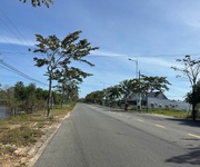 Bán 591m2 đất mặt tiền hùng vương - lagi sát biển giảm 50 chỉ 2 tỷ