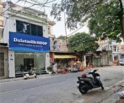 Bán nhà 4 tầng hoa lâm   83m2   phân lô - ô tô tránh- kinh doanh tốt. giá: 21,x tỷ