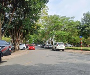 3 Bán đất phân lô, vỉa hè , phường cự khối long biên. 3 Bán đất phân lô, vỉa hè , phường cự khối long biên.