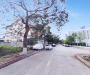 Bán đất biệt thự sao đỏ - 200m - ngang 10m - đường 12m - ngay cầu rào