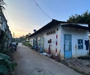 Bán dãy trọ 5 phòng tại tây ninh, dt 199,8m2 shr chỉ 1.3tỷ. lh:0931821989. Bán dãy trọ 5 phòng tại tây ninh, dt 199,8m2 shr chỉ 1.3tỷ. lh:0931821989.