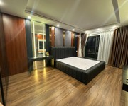 Nhỉnh 9 tỷ - hàng xóm vinhomes riverside 41m2, thang máy, full nội thất