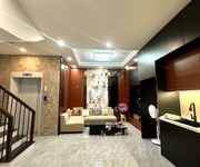 3 Nhỉnh 9 tỷ - hàng xóm vinhomes riverside 41m2, thang máy, full nội thất