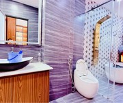 Bán nhà hxh 254 âu cơ    phường 9, tân bình  4x18  5 tầng đẹp