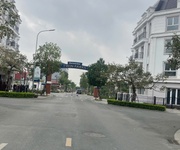 Bán liền kề 75 m2 tq5   view công viên, giá 15.x tỷ, lh 0985865658