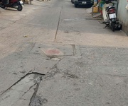 3 Hàng mới   nhà đẹp ngay ngã tư 4 xã   hẻm xe hơi 6m   giá chỉ hơn 4xx. lh:0353671440.