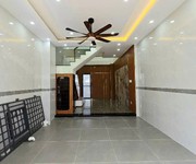 9 Bán nhà tại lã xuân oai, long trường, quận 9 , 50m2 SHR chỉ 6.9 tỷ. Lh: 0332456604  ngọc