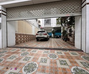 Nhà trại lẻ - 55m 4 tầng - sân cực rộng - ô.tô đỗ sân - ngõ nông