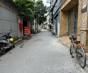 Bán gấp 50,8m2 đất ngõ 29 Phố Trạm. Cách 50m ra vườn hoa và mặt Phố, 150m ra cầu Vĩnh Tuy