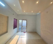 Bán nhà mặt phố yên duyên 4 tầng dân xây lô góc ô tô dừng đỗ kinh doanh hoàng mai