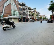 Mặt đường Văn Cao  sau lưng là Sunflower  - 90m2 - ngang 4,5m - 4 tầng - giá 21 tỷ