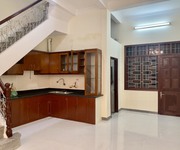 Bán gấp giá rẻ nguyễn văn linh 75m, 3 tầng, mặt tiền 6m, 7.8 tỷ long biên.