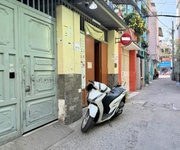 Chdv 13 phòng   ngã tư hàng xanh   bạch đằng p.24 bình thạnh   100m    hđ 42tr/th   15.8 tỷ