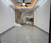 Bán Nhà Việt Hưng 30m2 x 5T - Cách 1 Nhà Ra Ô Tô Tránh - Sát Chợ Kim Quan - Nở Hậu Đẹp