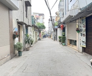 Cần bán 55,4m2 nhà cấp 4 tương lai thành lô góc 2 mặt đường, ngay chợ Diêm Gỗ, Việt Hưng