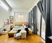 Bán nhà Hoàng Quốc Việt, 70m2, MT6m, ở   đầu tư giữ tiền cực tốt, chỉ 29.5 tỷ