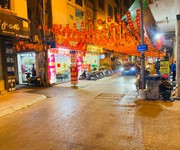 Chỉ hơn 9 tỷ. mặt phố ngọc lâm, kinh doanh 30m x 5t vỉa hè thêng thang