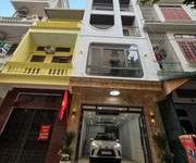 Bán nhà 6 tầng thang máy phố hoàng quốc việt, cầu giấy, vỉa hè ô tô tránh, 48m, 17.6 tỷ