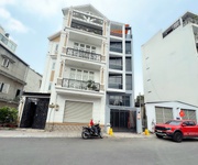 Bán tòa nhà 6 tầng - mặt tiền kinh doanh đường nguyễn văn nguyễn, quận 1 - dòng tiền siêu đỉnh 90