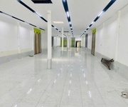 Cho thuê nhà trệt mặt ngang 8m mặt tiền đường Lý Tự Trọng Ninh Kiều TP Cần Thơ