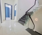 Bán nhà lạc long quân   3 tầng kiên cố   53.7m    giá 4.8 tỷ