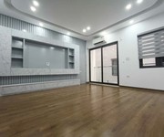 Siêu phẩm ngọc lâm,dt 90m,mt 6m,2 thoáng trước sau,ô tô cạnh nhà,kd dòng tiền.hơn 17 tỷ