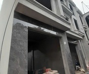 Bán nhà đang hoàn thiện , ô tô đỗ sát nhà , gần trường cấp 1,2,3  Sở Dầu , Hồng Bàng