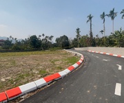 1 Lô đất vàng sát UTOPIA   chỉ 3XX triệu, 500M ra CCN PHÚ THÀNH
