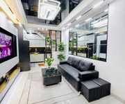 Bán nhà đặng tiến đông 22/26m2.  5 tầng. mặt tiền 3.2m. giá 8.6 tỷ đống đa hà nội