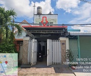 Bán nhà mặt tiền đường nguyễn văn phú, trung tâm thị trấn hậu nghĩa , đức hòa  long an cũ