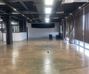 2 Cho thuê mặt bằng showroom / văn phòng Quốc lộ 13, Thuận An 2.200m 2 Cho thuê mặt bằng showroom / văn phòng Quốc lộ 13, Thuận An 2.200m
