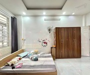 Nhà Q7 gần khu Him Lam hẻm xe hơi full nội thất