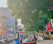 GÀ ĐẺ TRỨNG VÀNG - Mặt phố Trường Lâm - Kinh doanh bất chấp