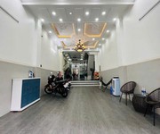 Nhà 4 tầng lung linh, hẻm xe hơi đào tông nguyên, tặng nội thất tiền tỷ