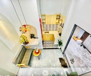 Nhỉnh 2tỷ có nhà sg - 3 tầng xinh lung linh - gần nhà ga t3 - 10p qua sân bay - 5p tới emart 2