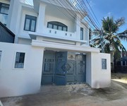 Bán nhà căn góc 2 tầng gần bệnh viện đường sắt vĩnh hiệp