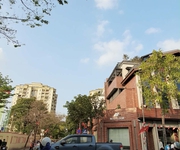 Bán biệt thự kđt sài đồng 160m2, sát hồ, giảm 4.2 tỷ còn 40.8 tỷ. 0372311369