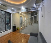 Căn hộ toạ lạc tại mặt phố phạm ngọc thạch - buôn bán kinh doanh sầm uất hiện cạnh nhà cho thuê mở