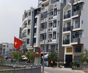 Hàng thơm chính chủ  bán đất 496/ dương quảng hàm  4x15,5m    xây dựng cao tầng lh 0933523239