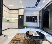 Bán nhà Thịnh Hào căn góc khu Trung tâm Đống Đa 22m 4 tầng MT 3,5m 6,5 tỷ ngõ thông tứ tung.