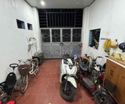 3 Chính chủ cần bán nhà 57,9m2 x 3 tầng có 4 phòng ngủ tại Đại Thành, Quốc Oai