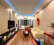 Cực hiếm văn cao ba đình 30m 5 tầng mặt tiền 3,3m 7,5 tỷ